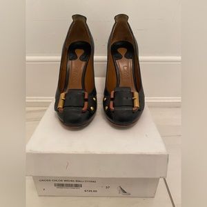 Chloe Black Leather Heels with Gold & Brown Hardware